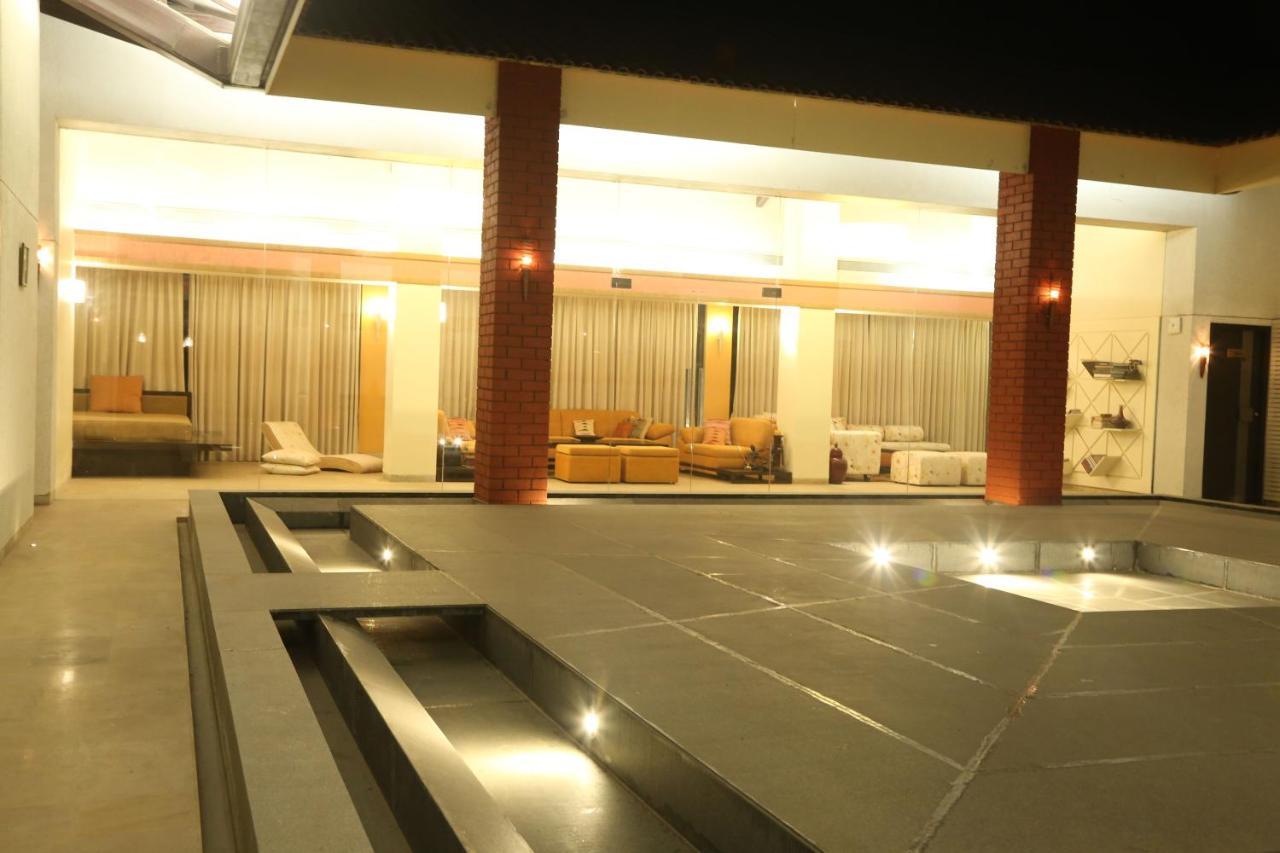 Outpost@Alibaug Hotel Alībāg Eksteriør billede
